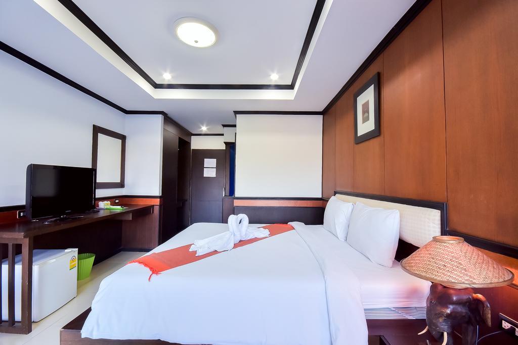 Season Palace Huahin Hotel Cha-Am Exterior photo